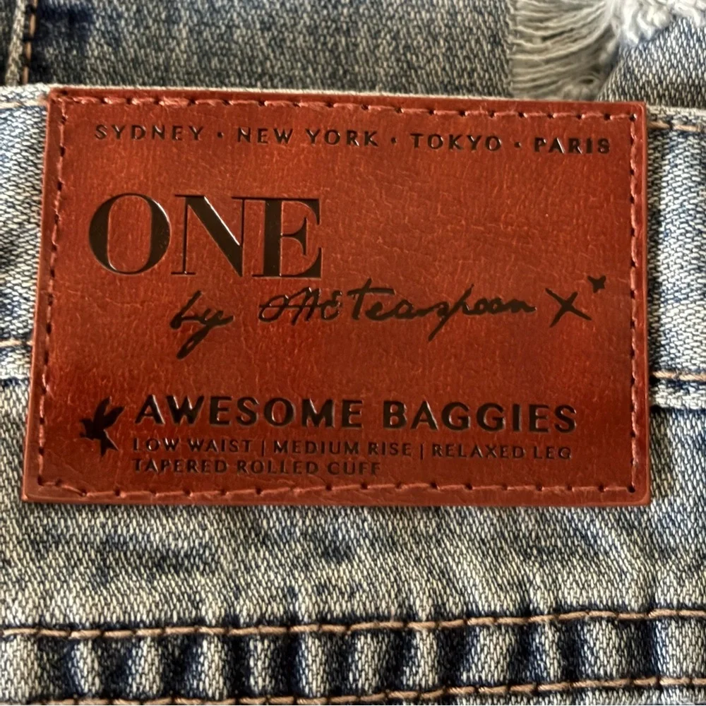 One X Oneteaspoon Baggie Distressed Blue Jeans - Picture 3 of 5